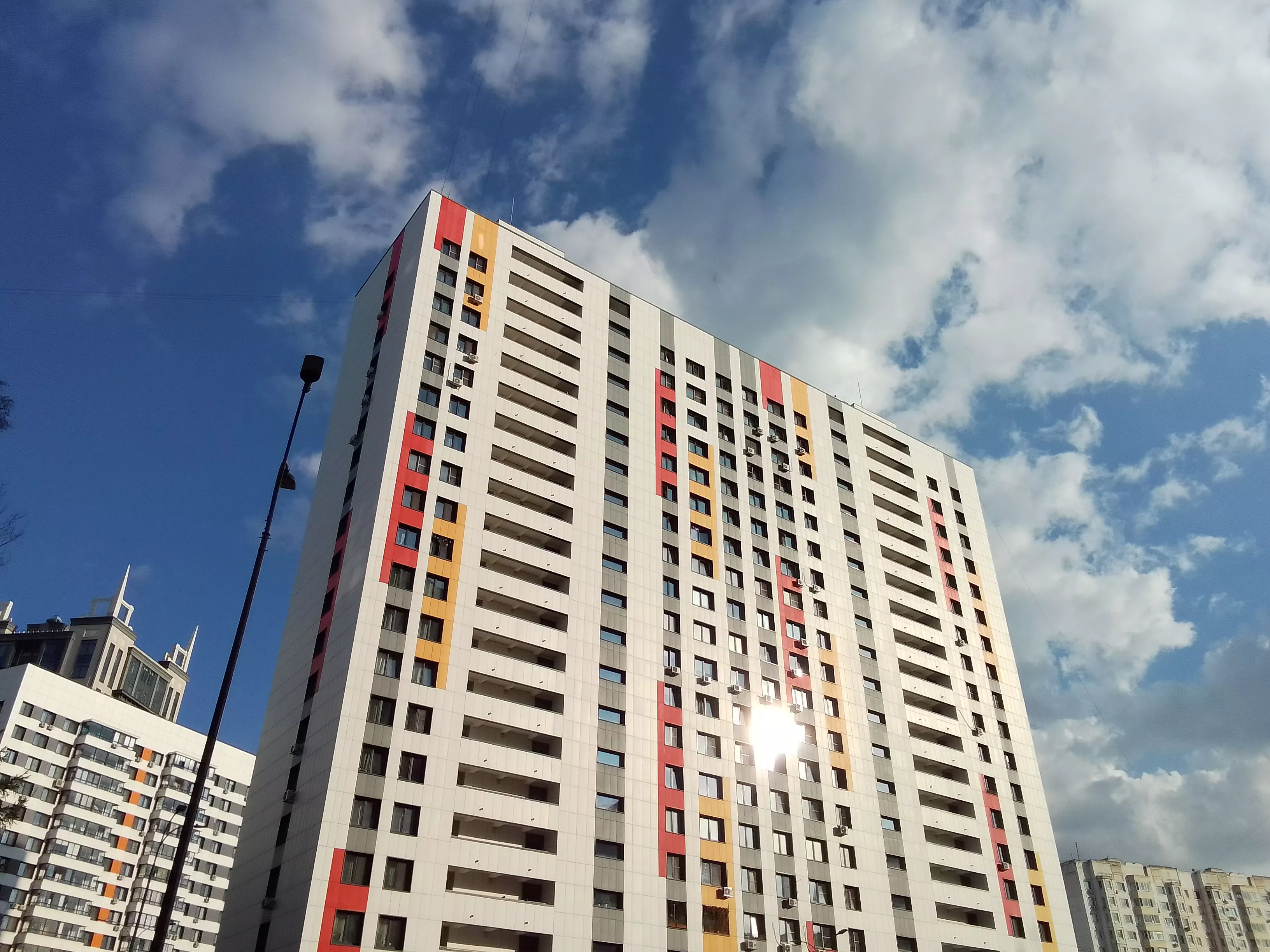г.Москва, ул. Ярцевская, 33к1