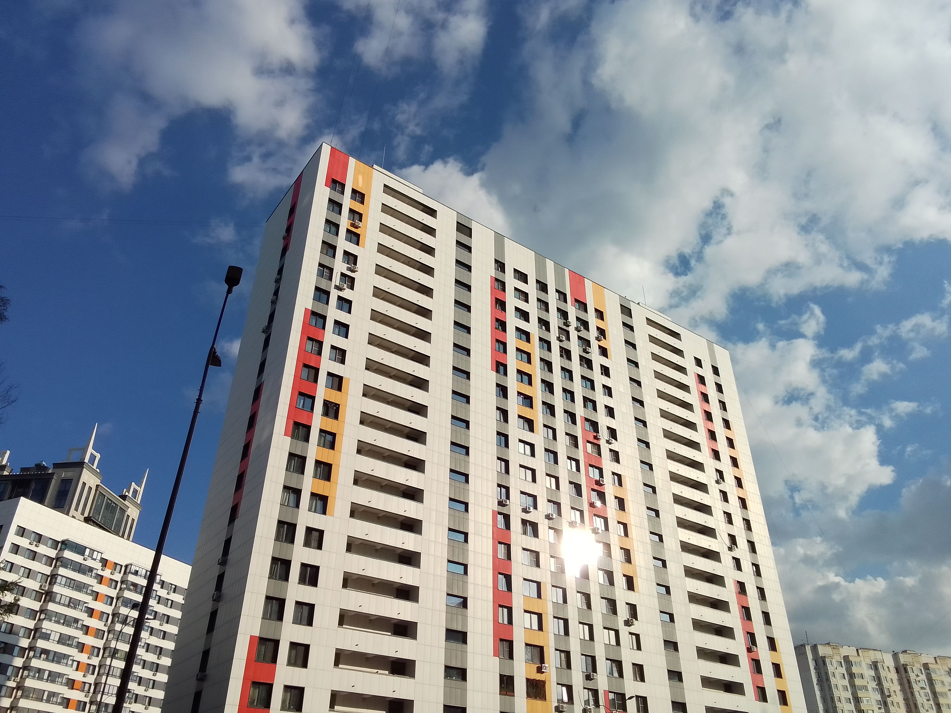 г.Москва, ул. Ярцевская, 33к1